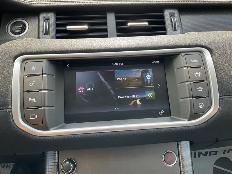 Used 2018 Land Rover Range Rover Evoque SE AWD/4WD image 23