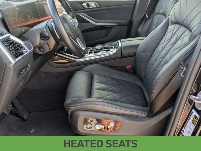 Used 2024 BMW X7 xDrive40i w/ Premium Package image 15