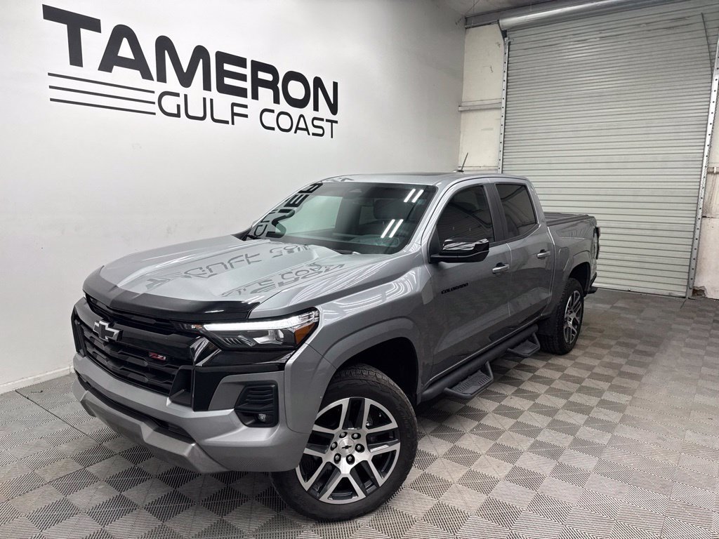 Used 2023 Chevrolet Colorado Z71 w/ Z71 Convenience Package 2