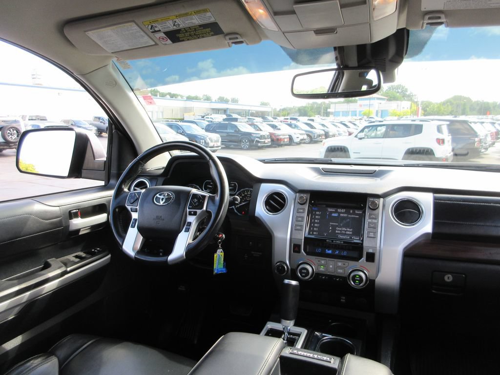 Used 2018 Toyota Tundra Limited AWD/4WD image 25