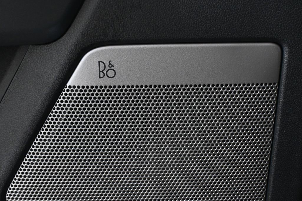 Used 2023 Ford F150 Lightning Lariat w/ Tow Technology Package image 27