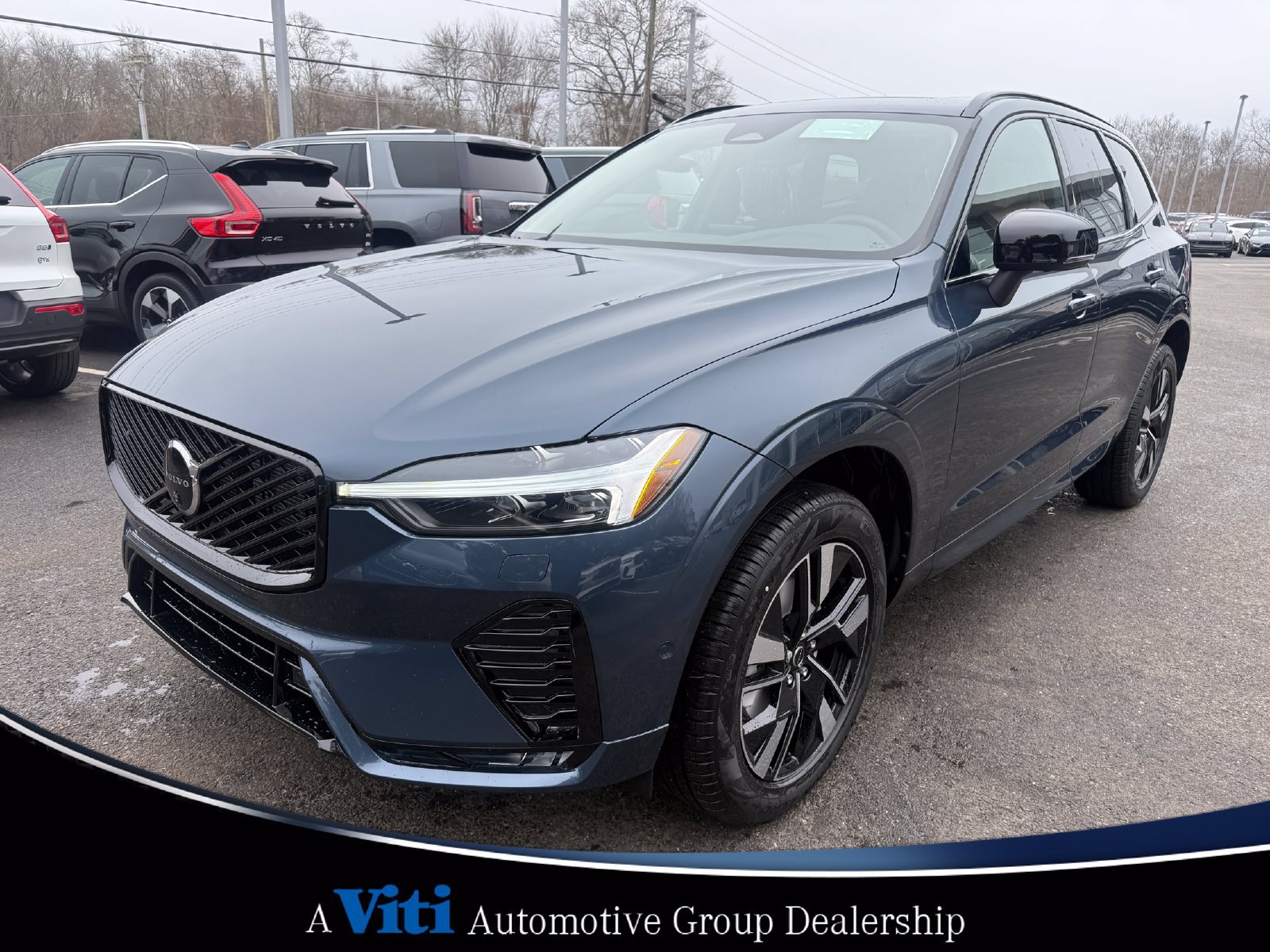 Used 2026 Volvo XC60 B5 Plus w/ Protection Package Premier AWD/4WD image 4