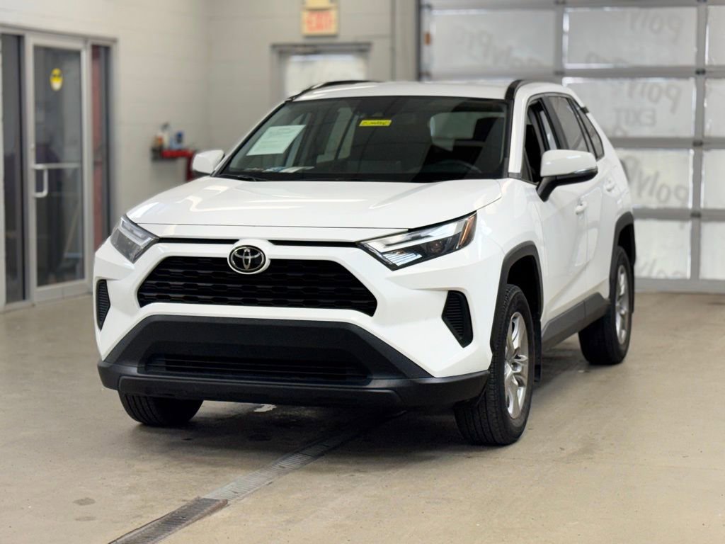 Used 2023 Toyota RAV4 XLE w/ XLE Grade Weather Package image 3