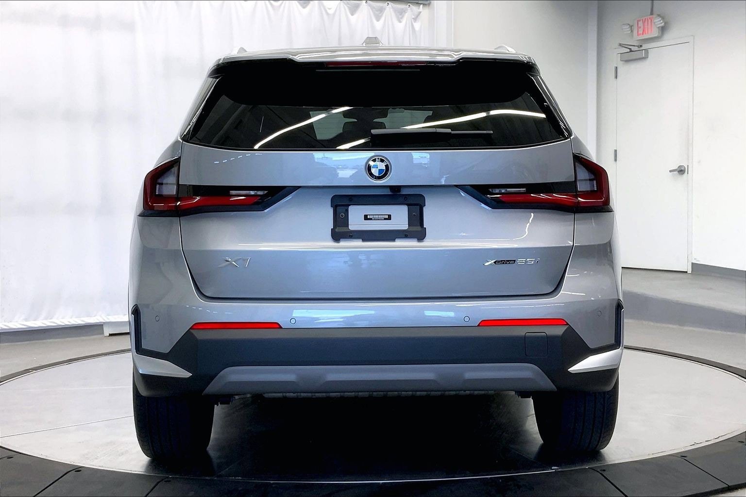 Certified 2023 BMW X1 xDrive28i w/ Convenience Package AWD/4WD image 5