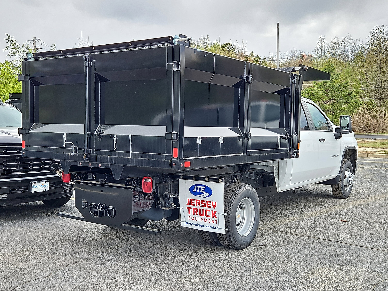 New 2025 Chevrolet Silverado 3500 W/T w/ WT Convenience Package AWD/4WD image 4
