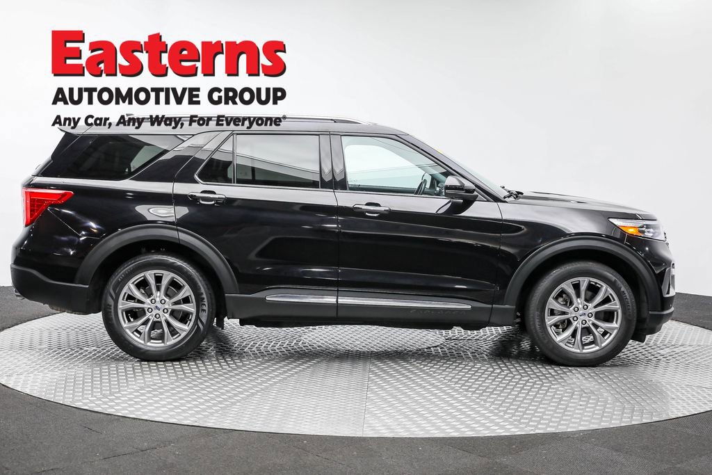 Used 2022 Ford Explorer Limited w/ Equipment Group 301A image 4