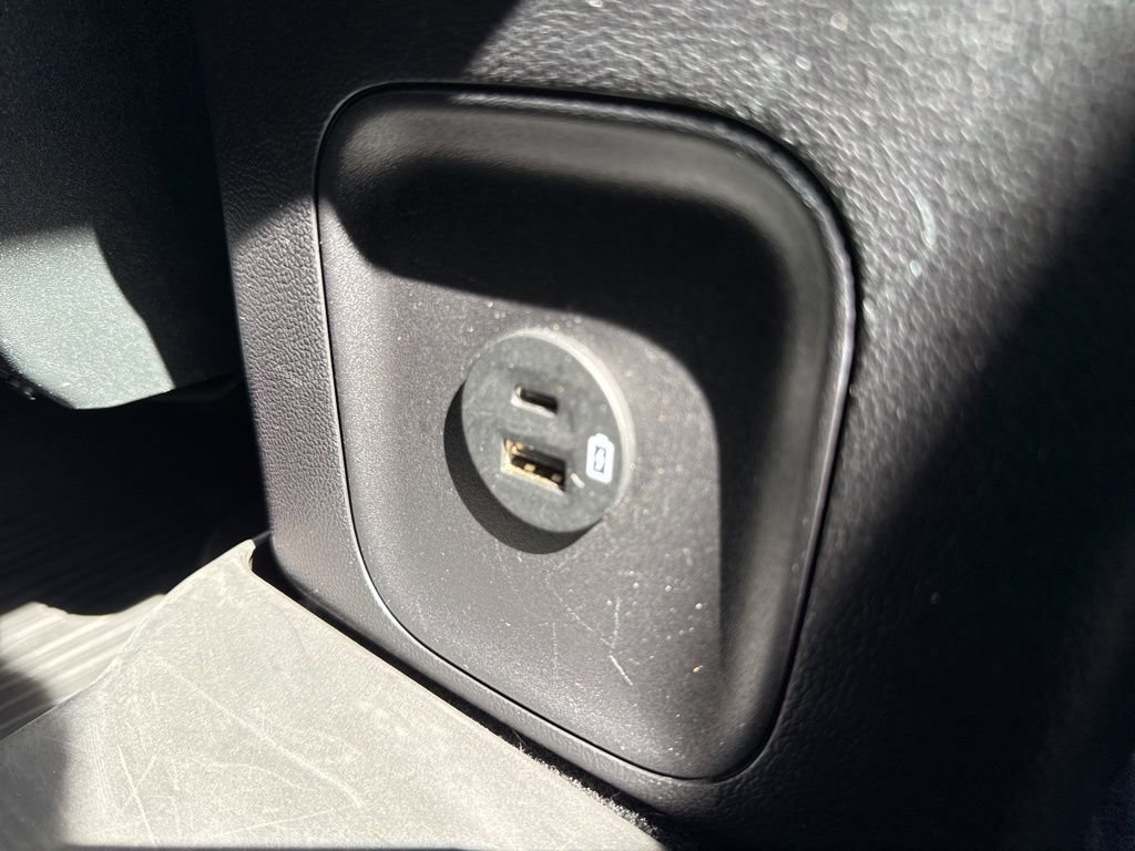 Used 2022 Ford Escape Titanium image 50