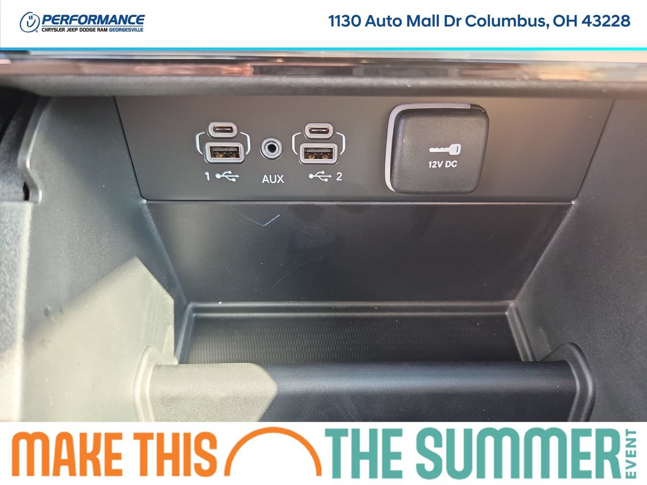 New 2026 Jeep Grand Cherokee L Limited w/ Limited Altitude Package AWD/4WD image 30