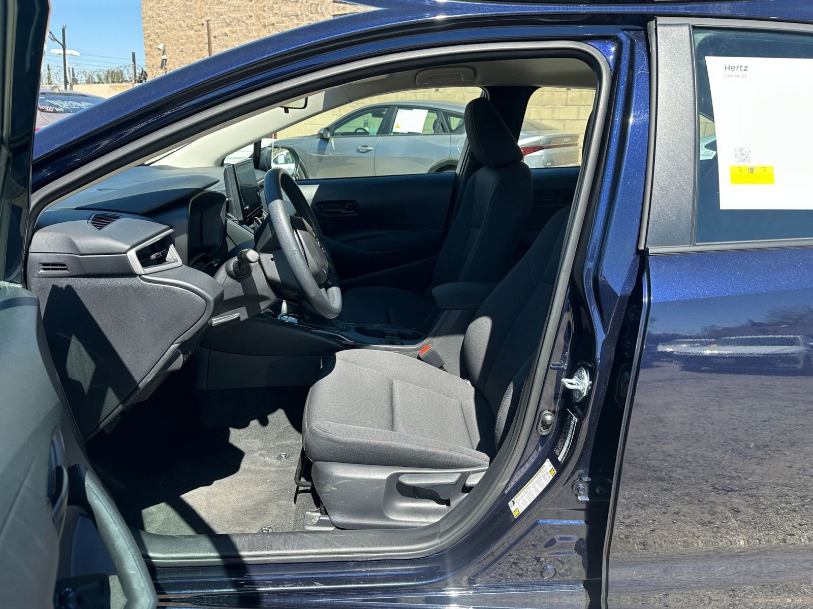 Used 2025 Toyota Corolla LE image 24