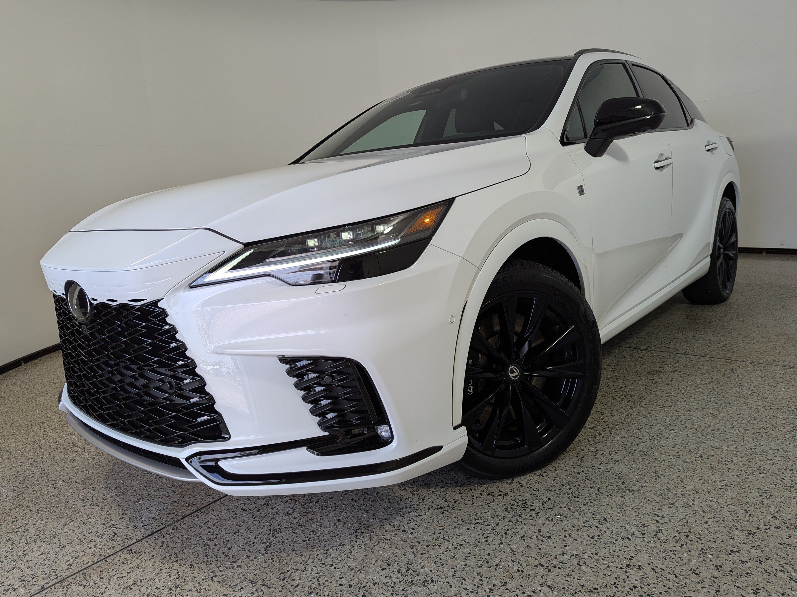 Used 2026 Lexus RX 500h F Sport w/ Convenience Package AWD/4WD image 24