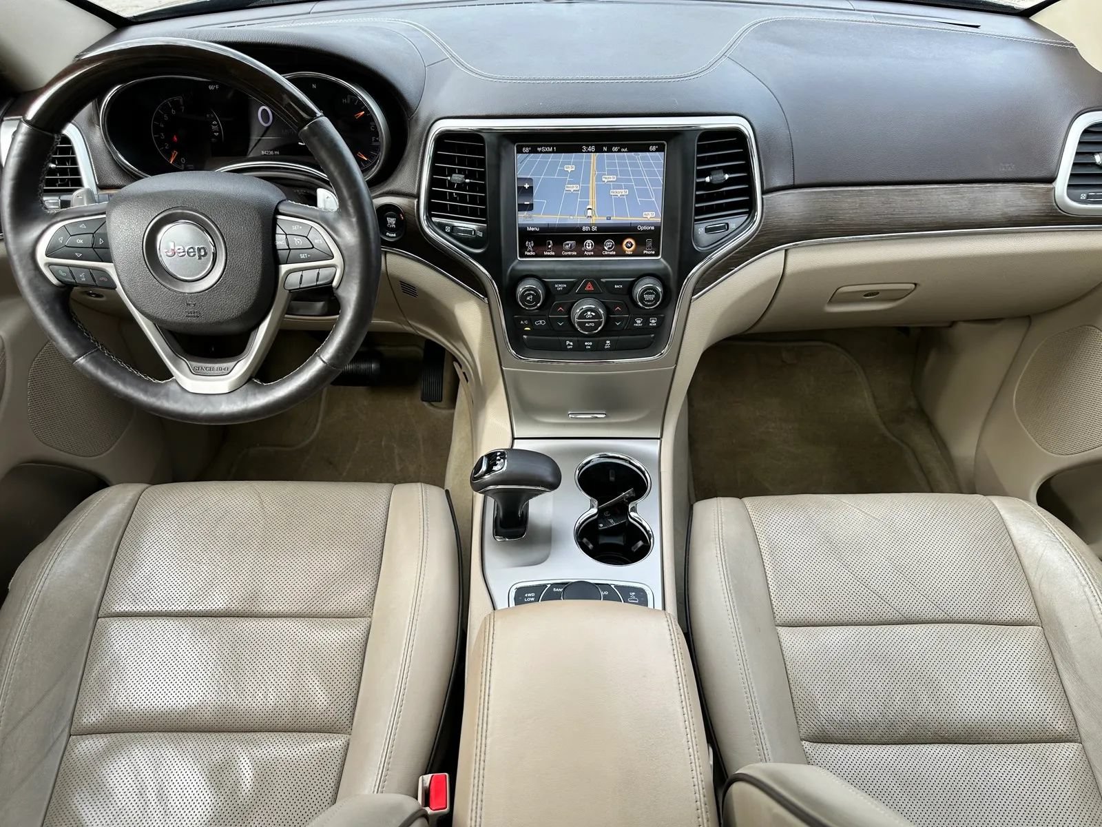 Used 2015 Jeep Grand Cherokee Overland AWD/4WD image 22