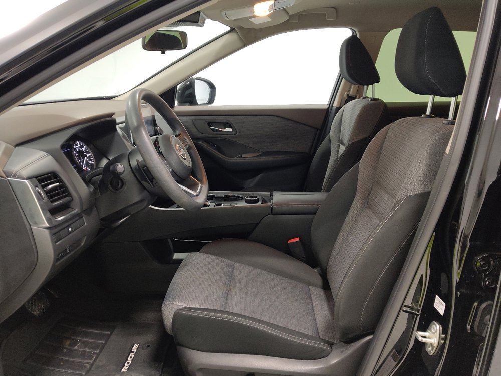 Used 2023 Nissan Rogue SV image 17