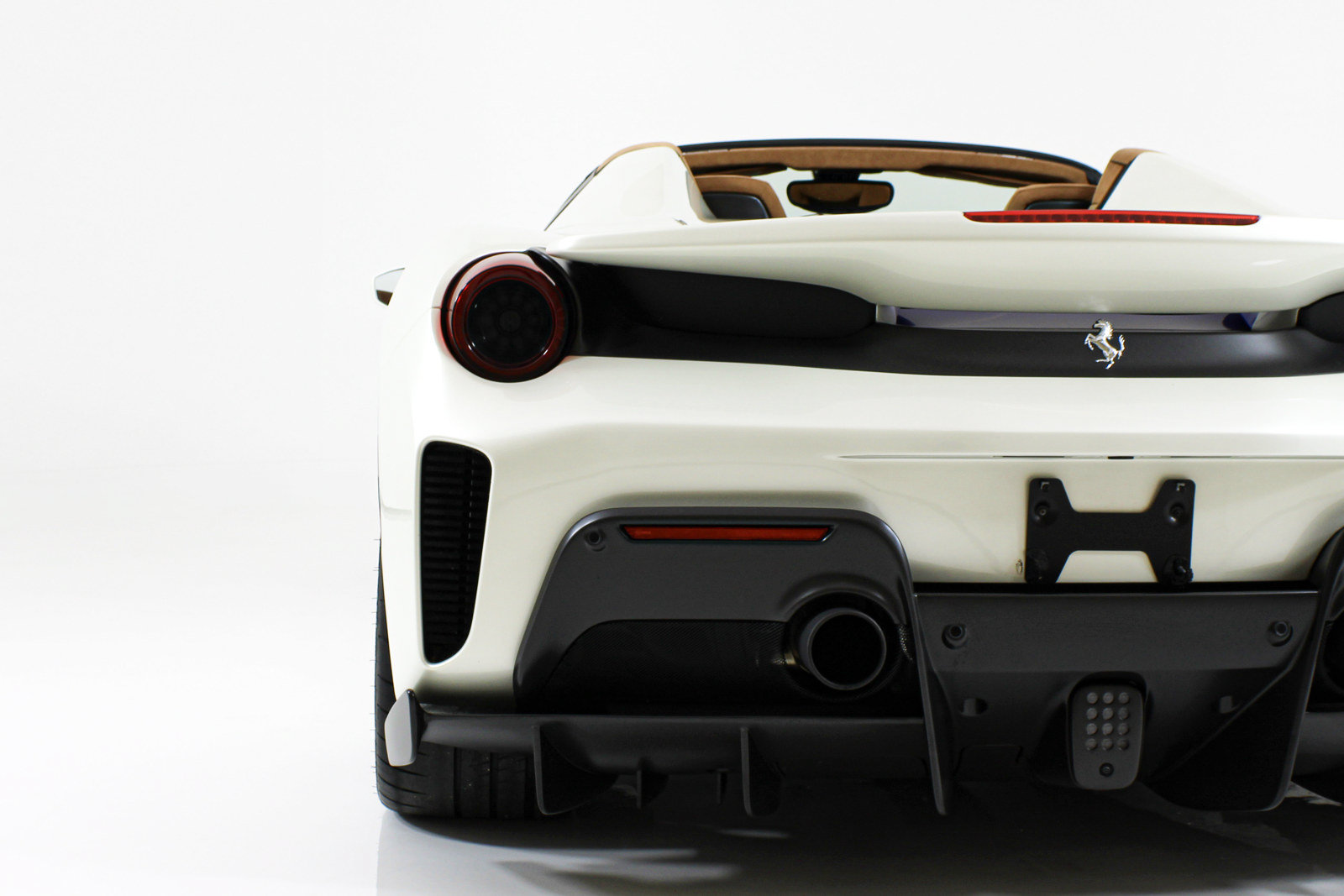Certified 2020 Ferrari 488 Pista Spider RWD image 20