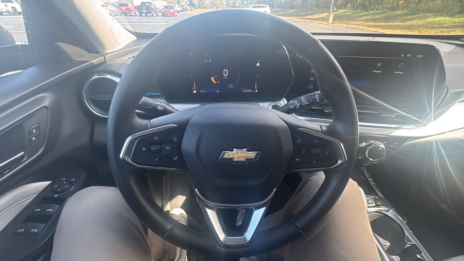 Certified 2024 Chevrolet Trax LT w/ Driver Confidence Package FWD image 10
