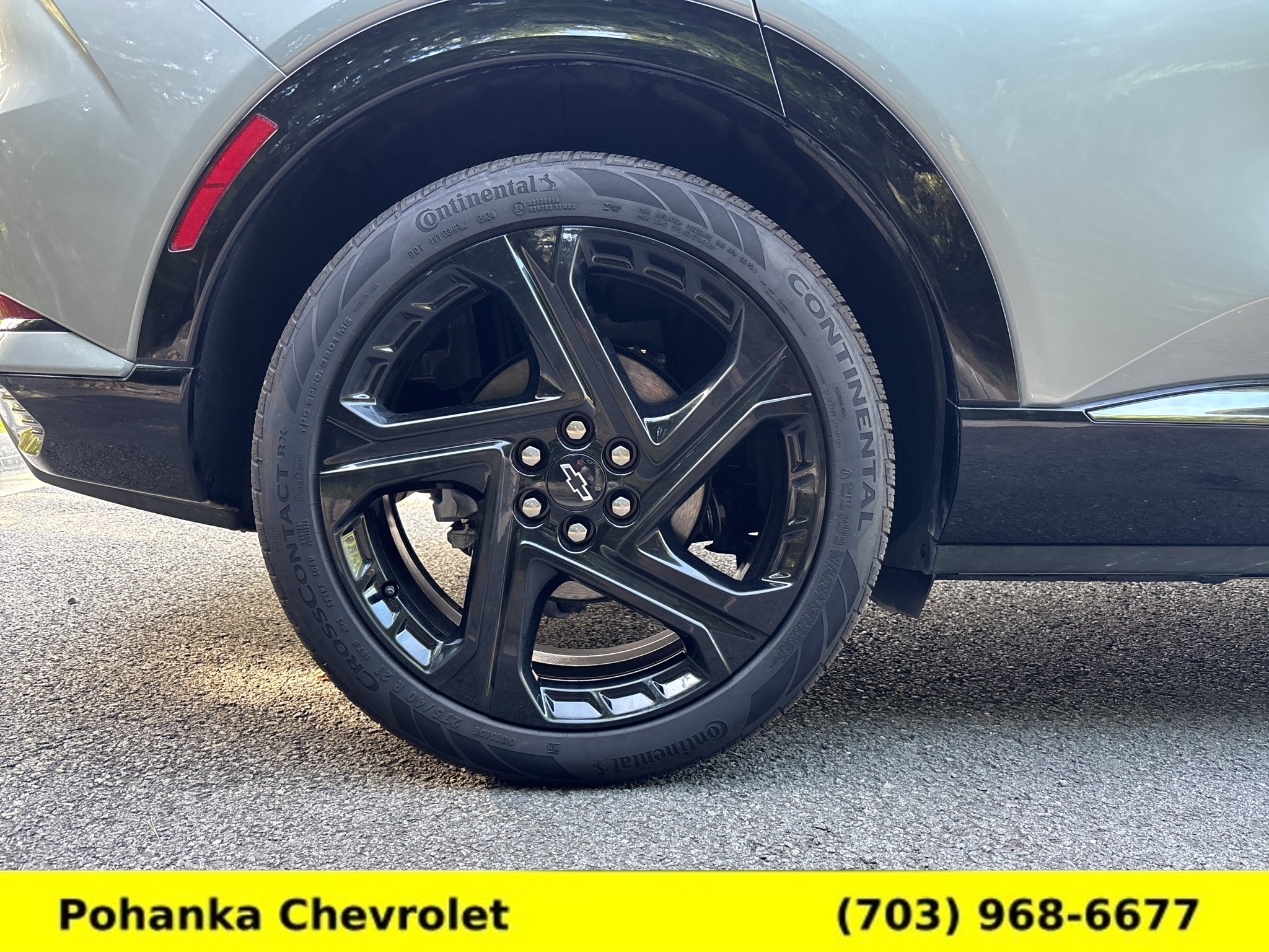 Certified 2024 Chevrolet Equinox EV RS FWD image 36