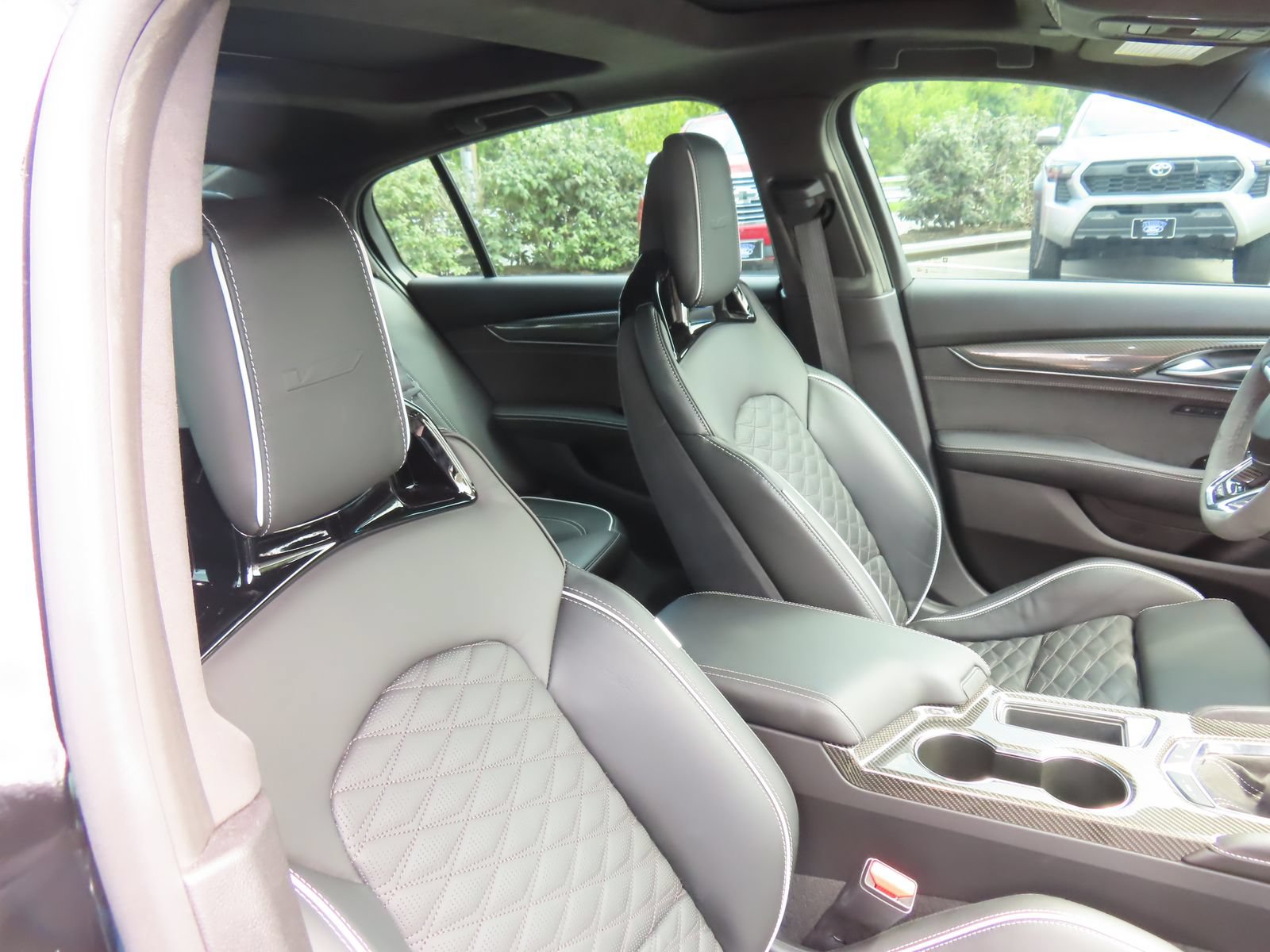 Used 2023 Cadillac CT5 V Blackwing w/ Carbon Fiber Package 2 RWD image 40
