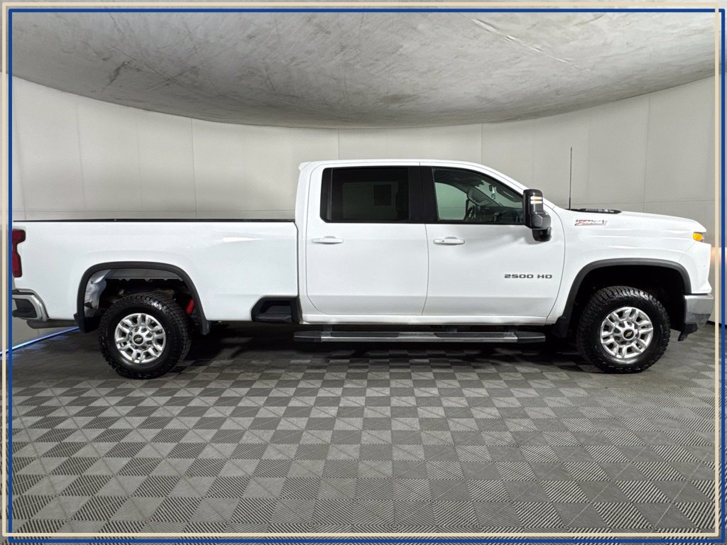 Certified 2024 Chevrolet Silverado 2500 LT w/ Convenience Package AWD/4WD image 7