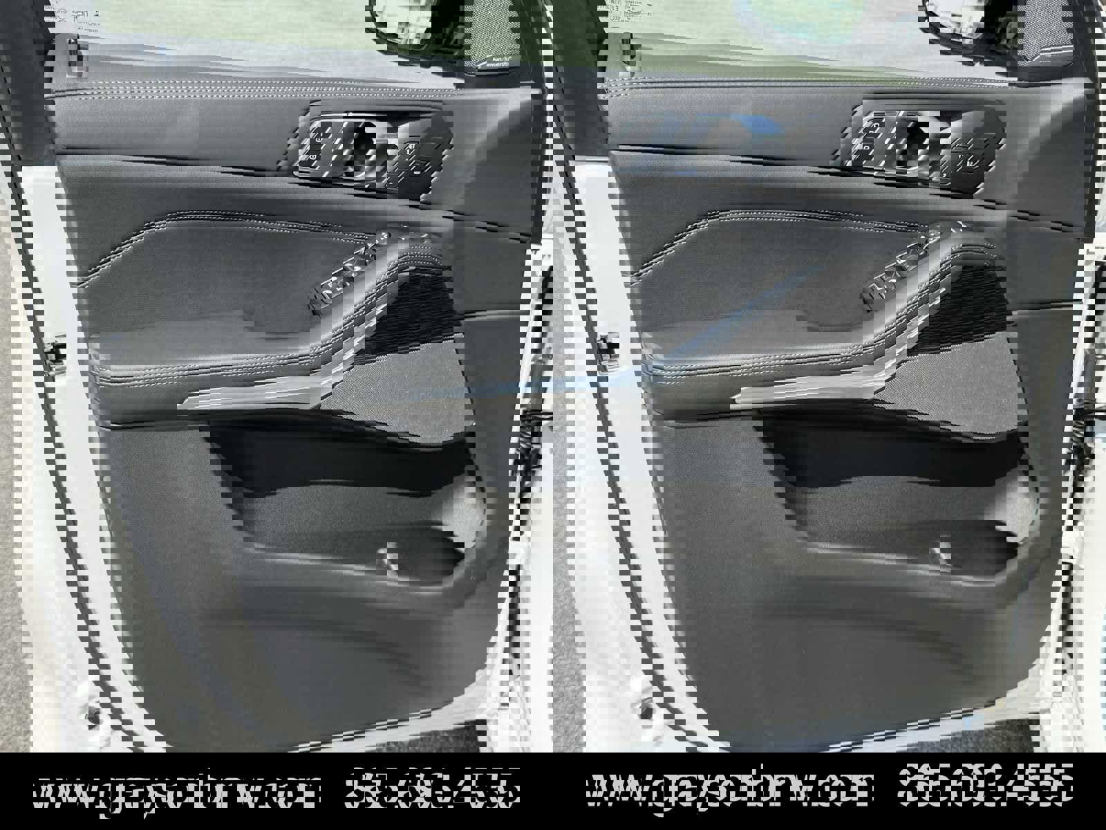 Used 2026 BMW X5 xDrive40i w/ M Sport Package image 12