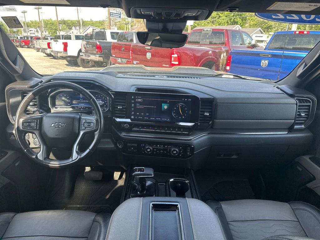 Used 2022 Chevrolet Silverado 1500 ZR2 w/ Technology Package AWD/4WD image 17
