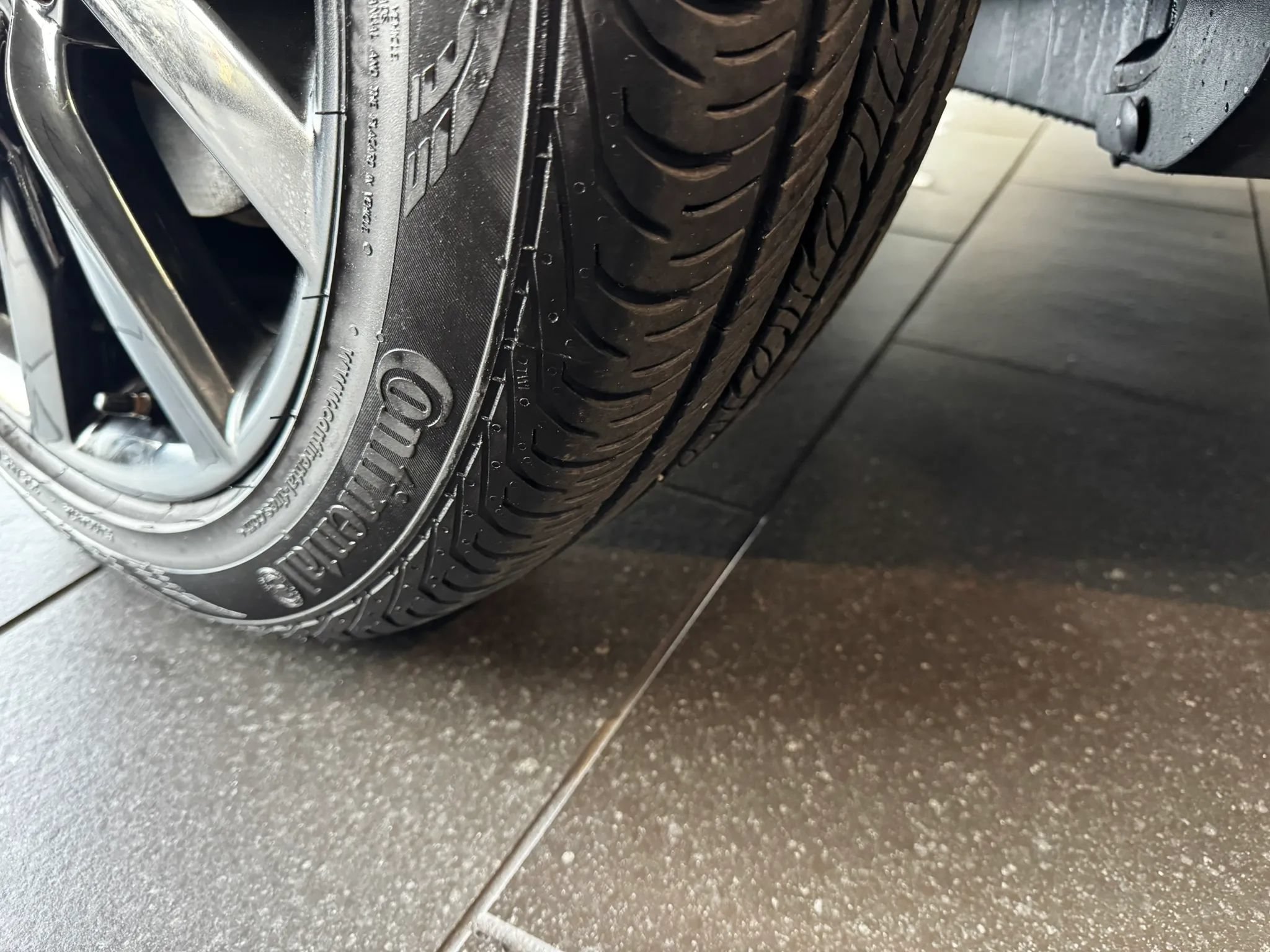 Used 2017 Ford Escape SE w/ Equipment Group 201A FWD image 39