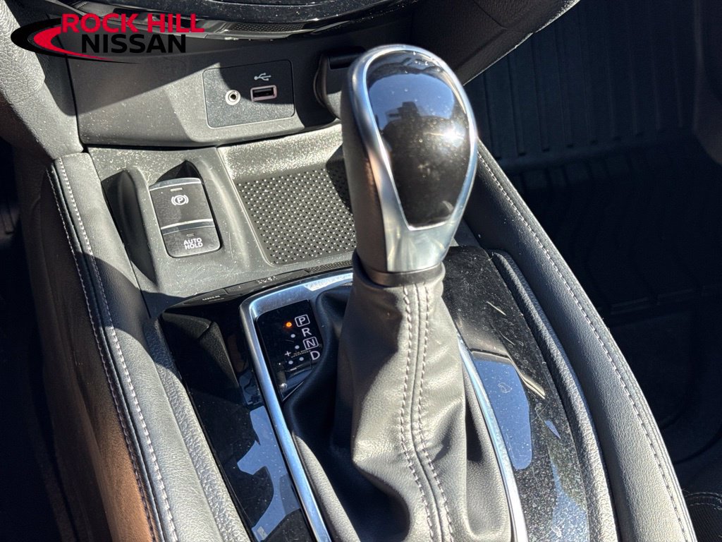 Used 2020 Nissan Rogue SL FWD image 23