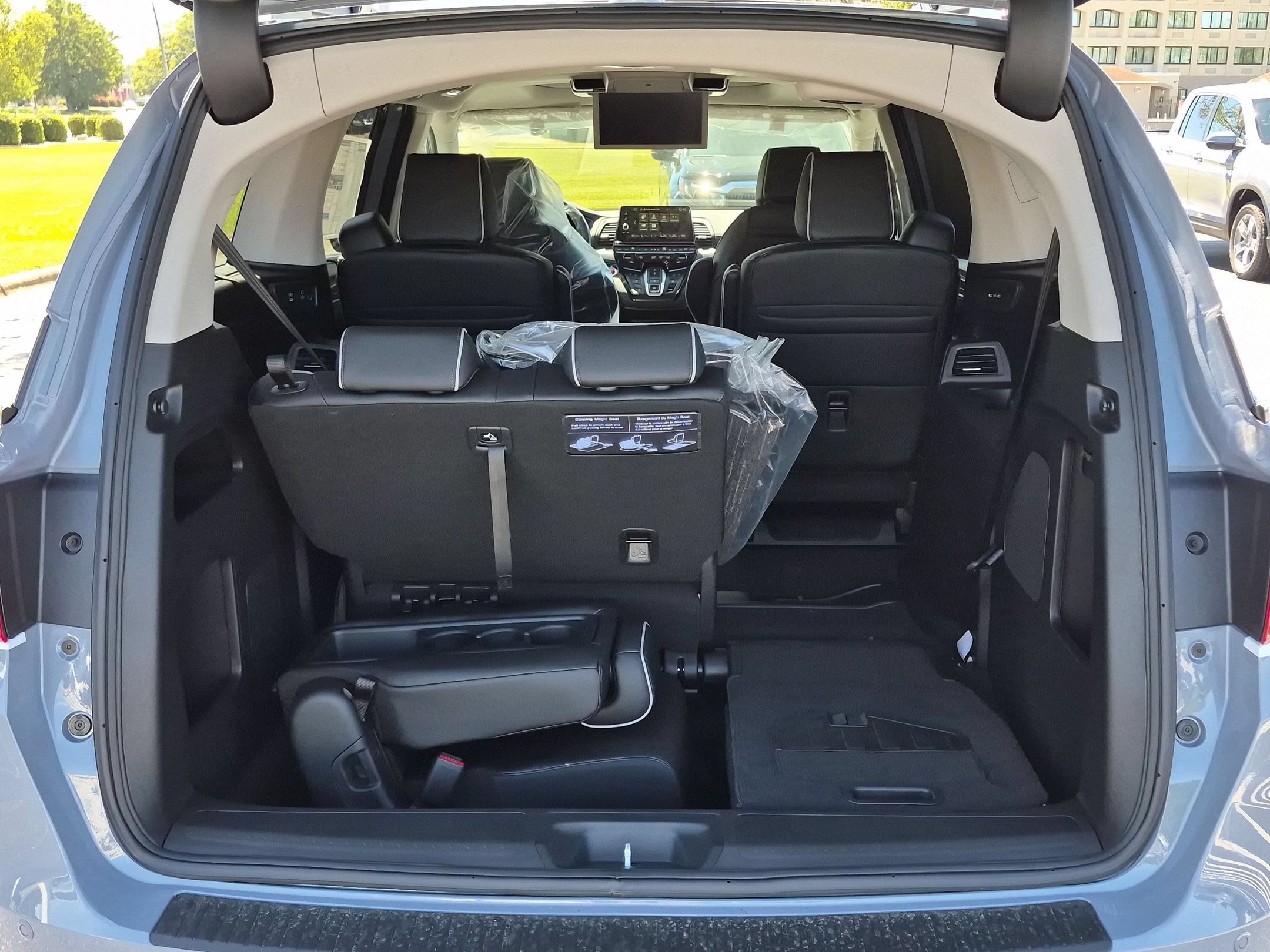 New 2027 Honda Odyssey Elite image 30