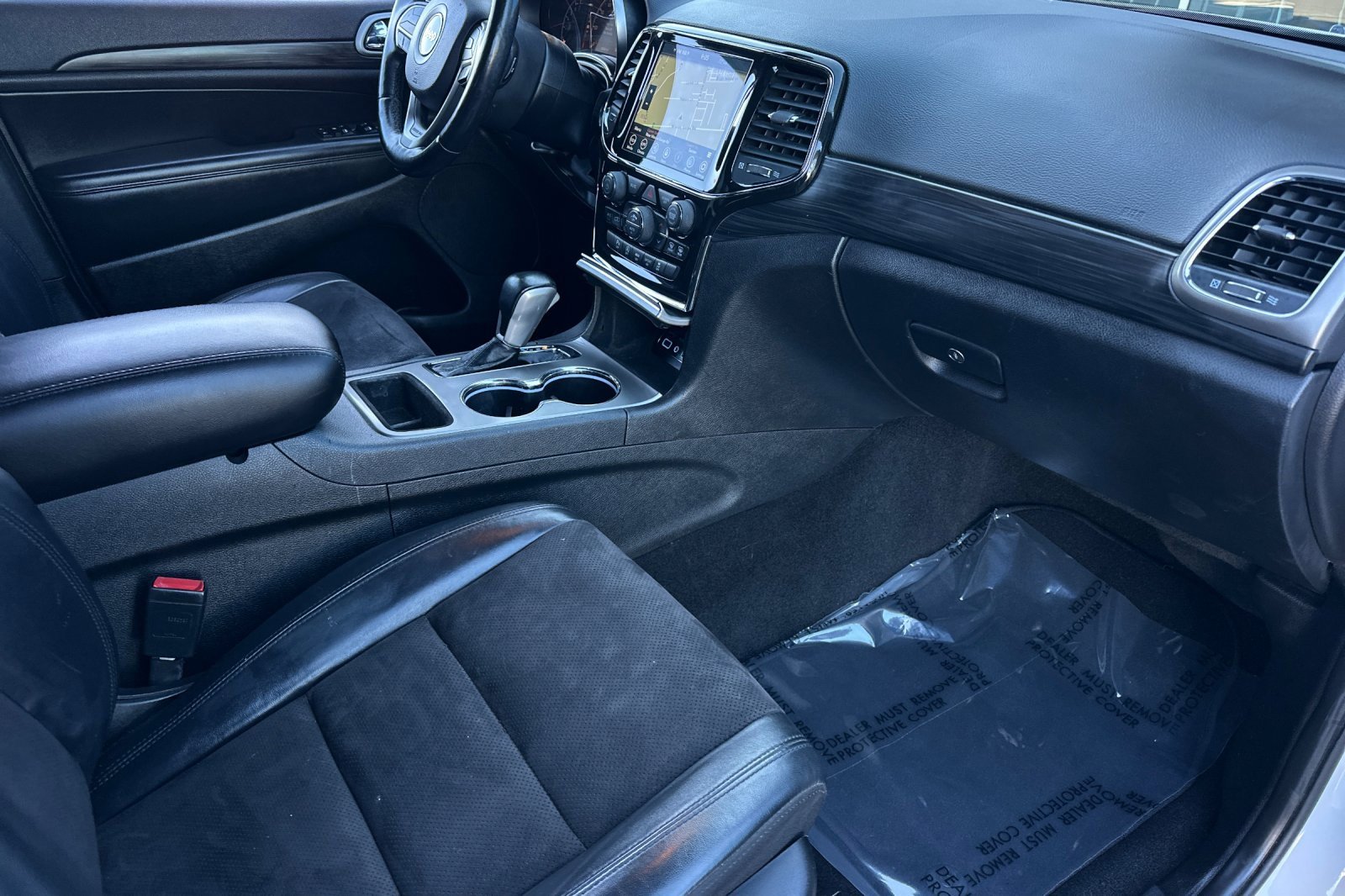 Used 2021 Jeep Grand Cherokee Laredo X image 20