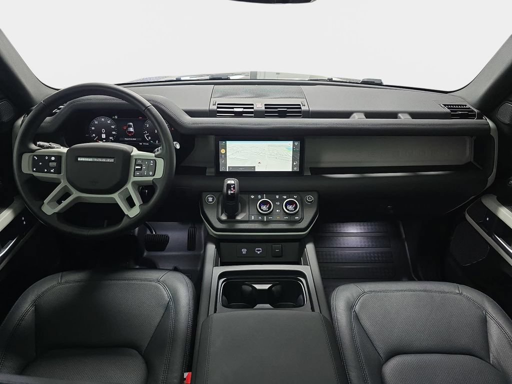 Used 2024 Land Rover Defender 110 S AWD/4WD image 12