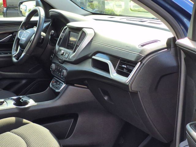 Used 2024 GMC Terrain SLE image 21