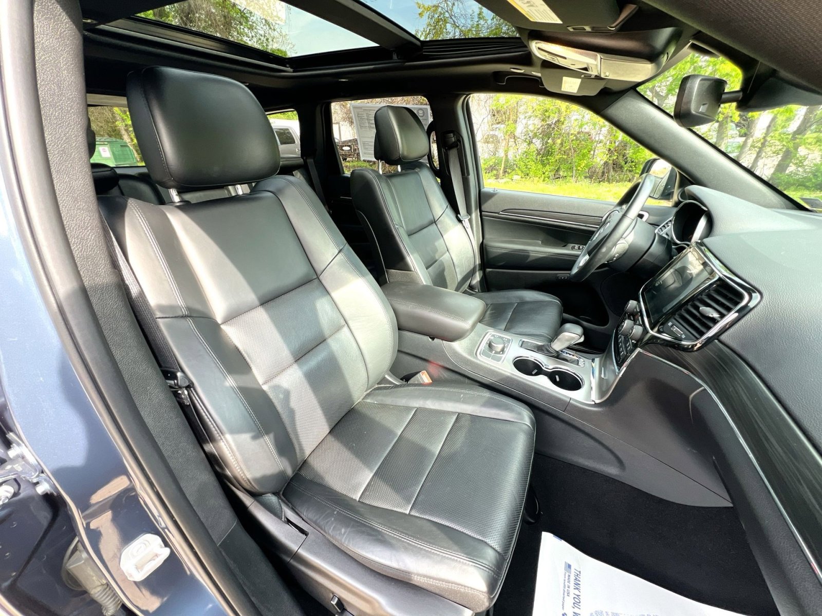 Used 2019 Jeep Grand Cherokee Limited w/ Luxury Group II image 24