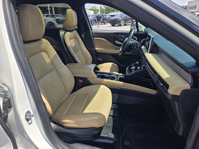 Used 2021 Lincoln Corsair Reserve w/ Equipment Group 201A image 18