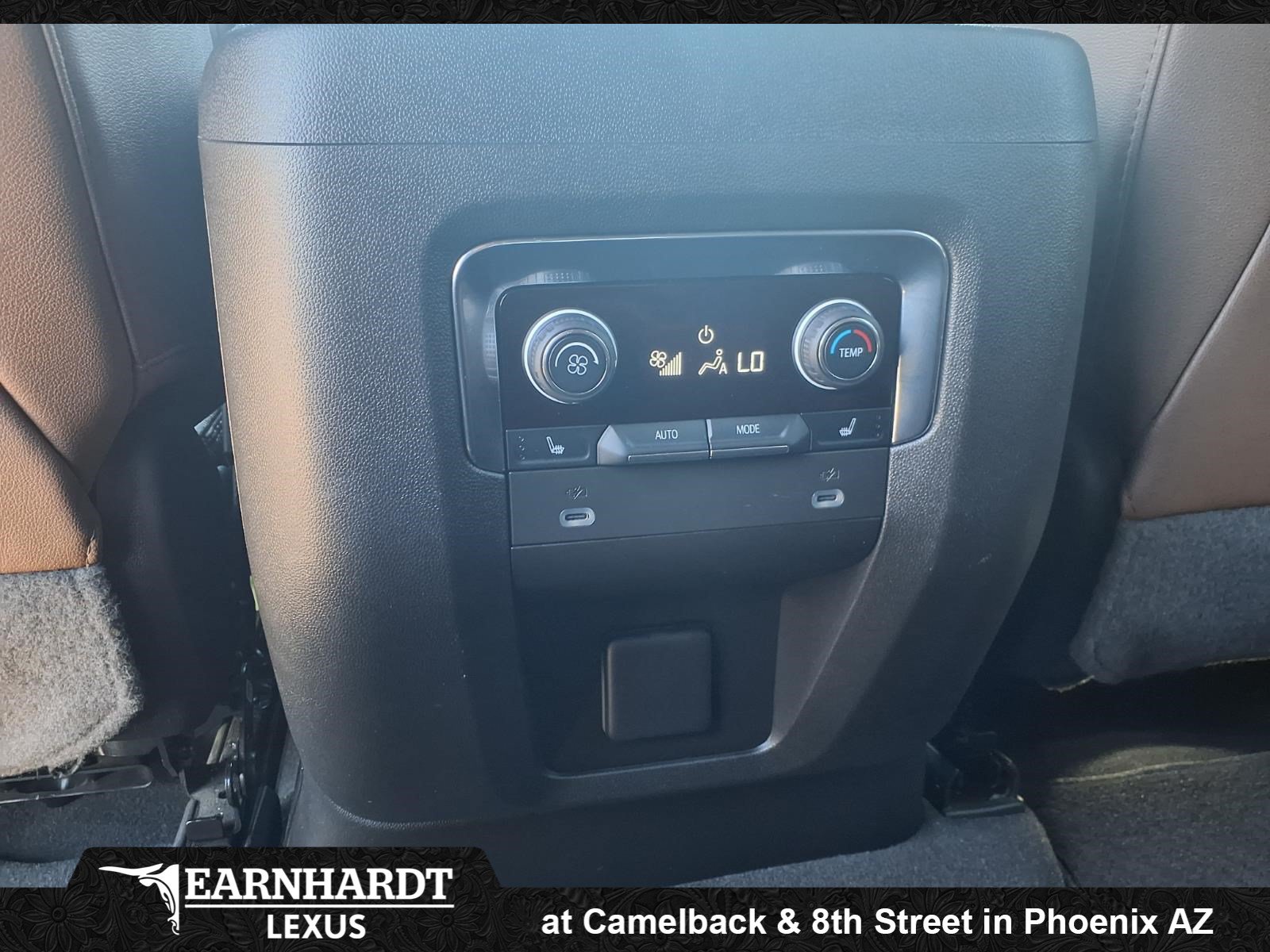 Used 2023 Chevrolet Tahoe High Country AWD/4WD image 21