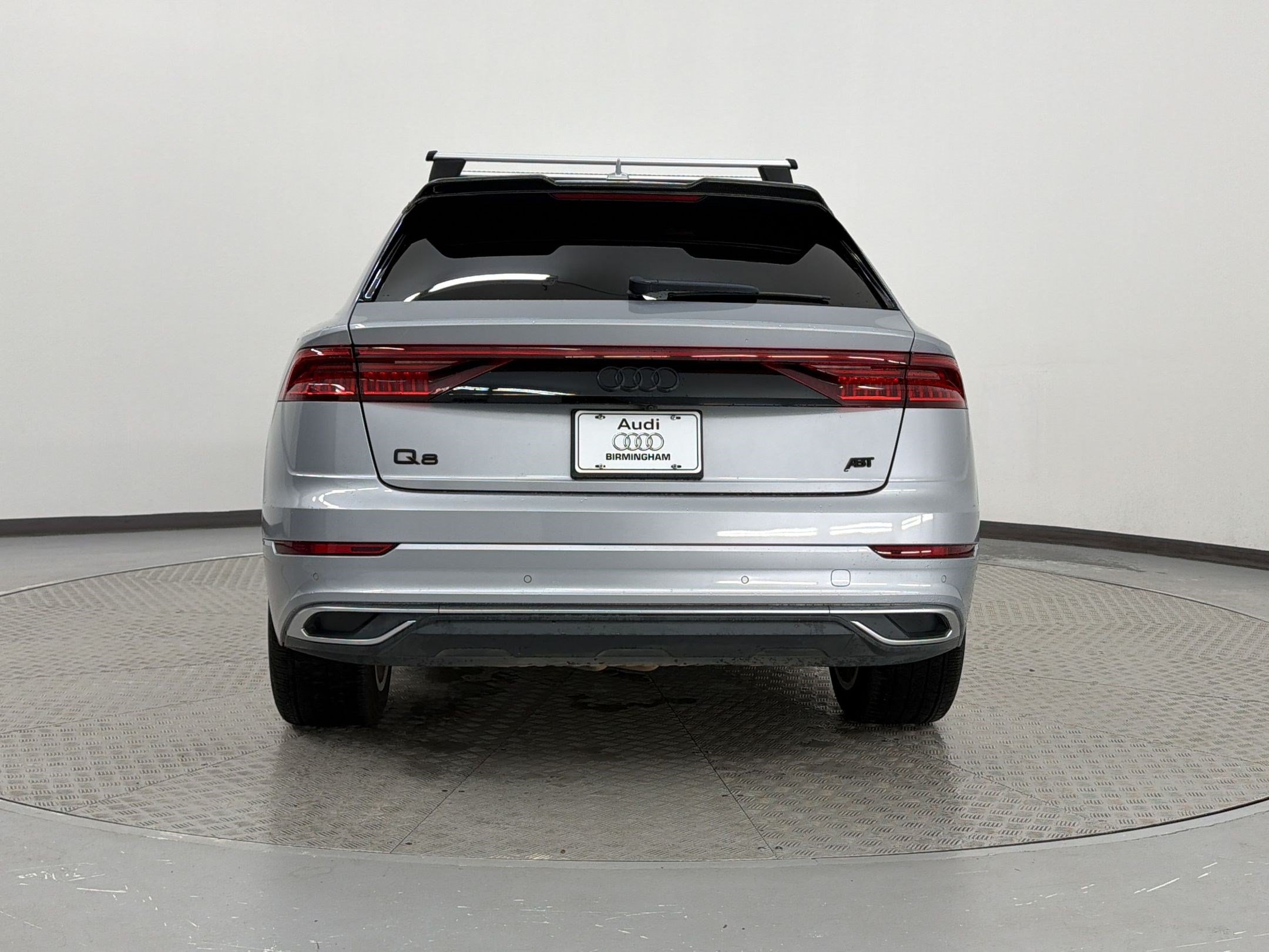 Used 2020 Audi Q8 Prestige w/ Prestige Package AWD/4WD image 10