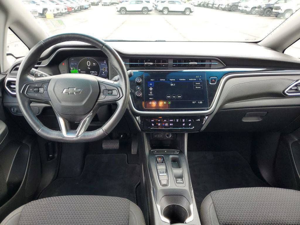 Used 2023 Chevrolet Bolt LT FWD image 23