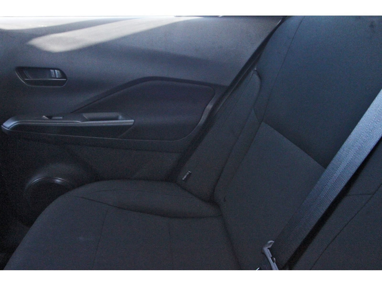 Certified 2025 Nissan Kicks Play S FWD image 15