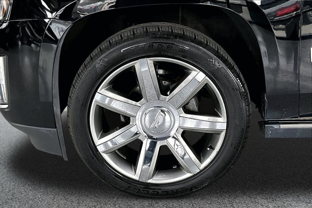 Used 2016 Cadillac Escalade Premium AWD/4WD image 36