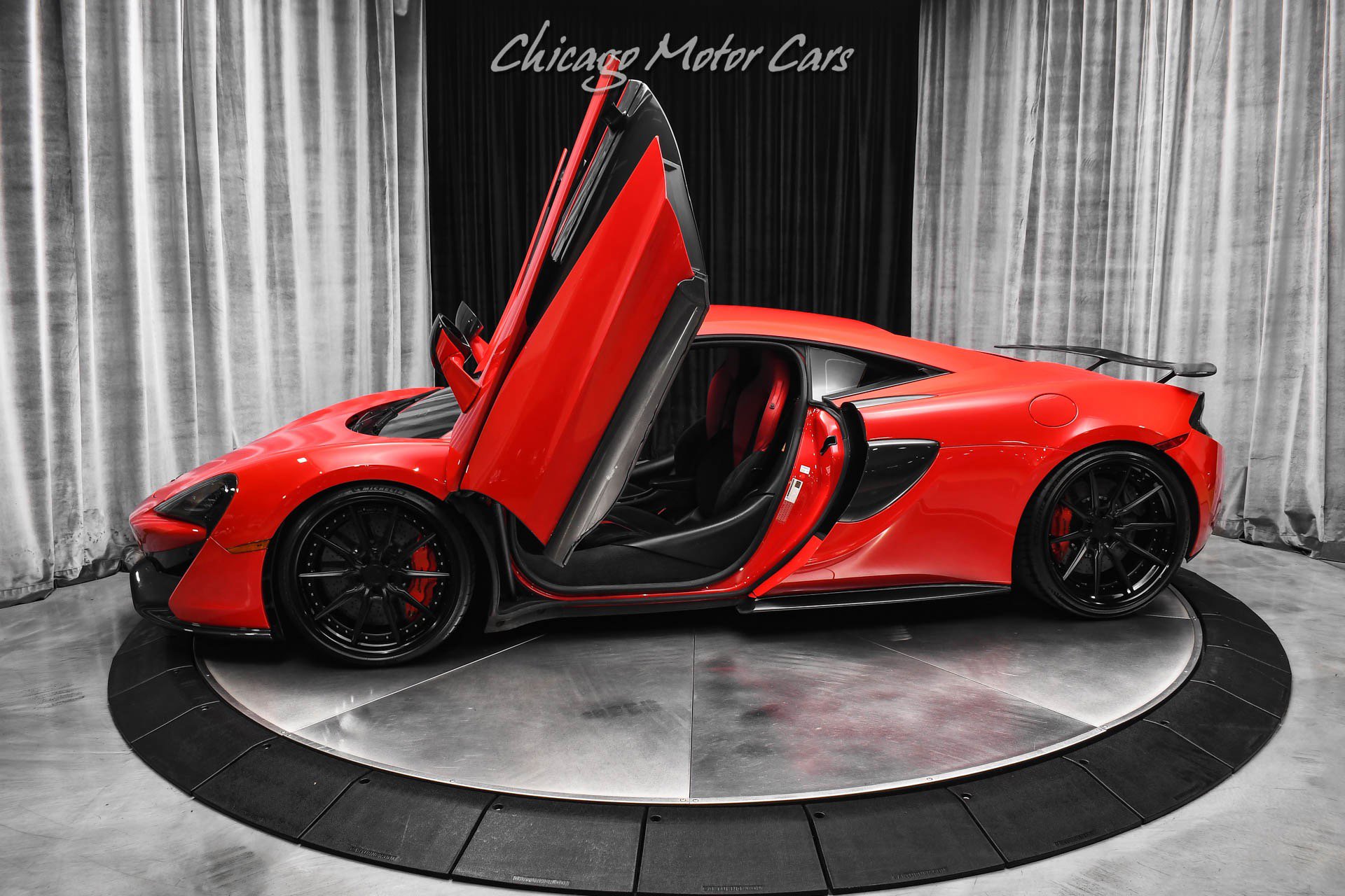 Used 2017 McLaren 570S Coupe image 1