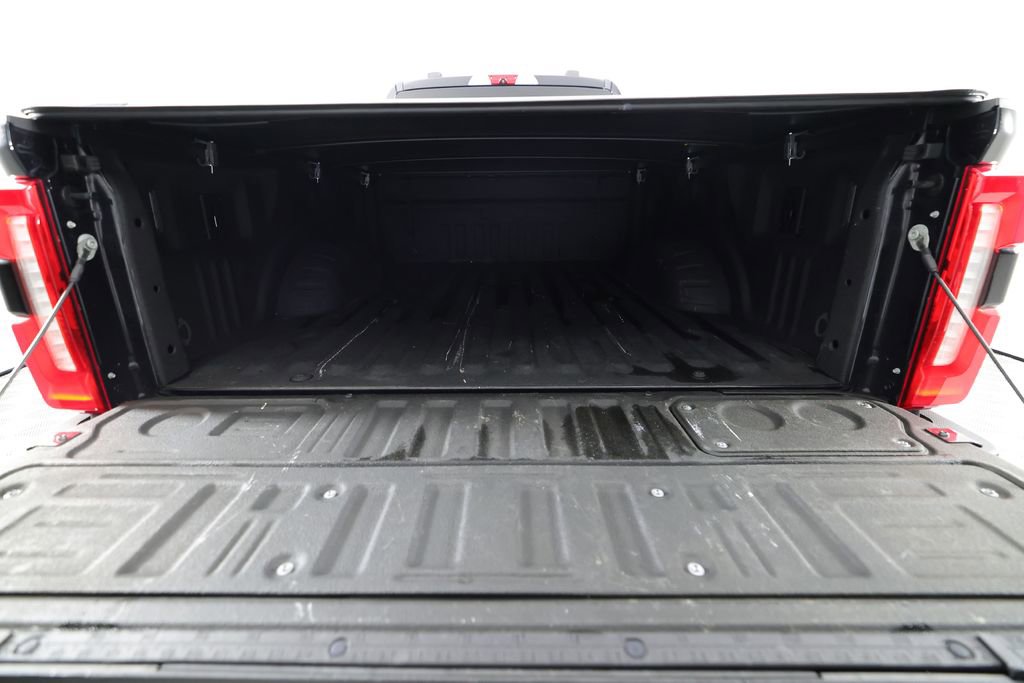 Used 2023 Ford F250 Lariat w/ Lariat Ultimate Package AWD/4WD image 9