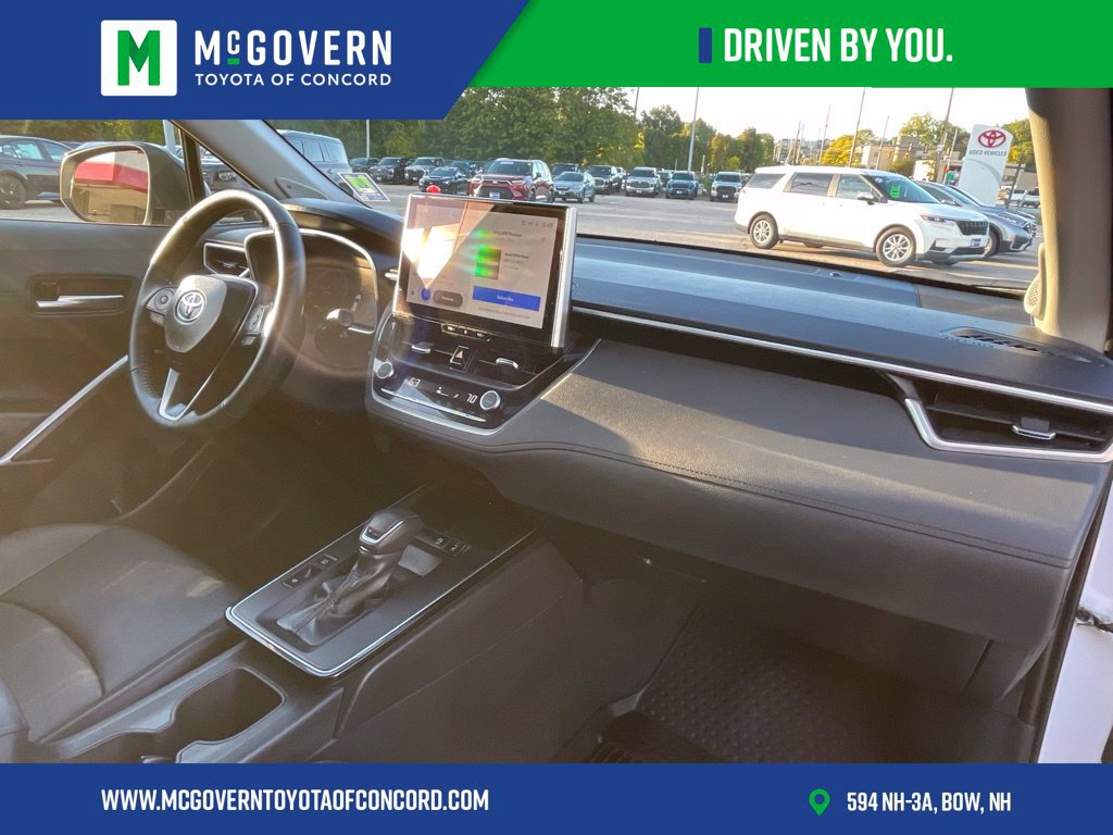 Used 2026 Toyota Corolla Cross XLE w/ Convenience Package AWD/4WD image 37