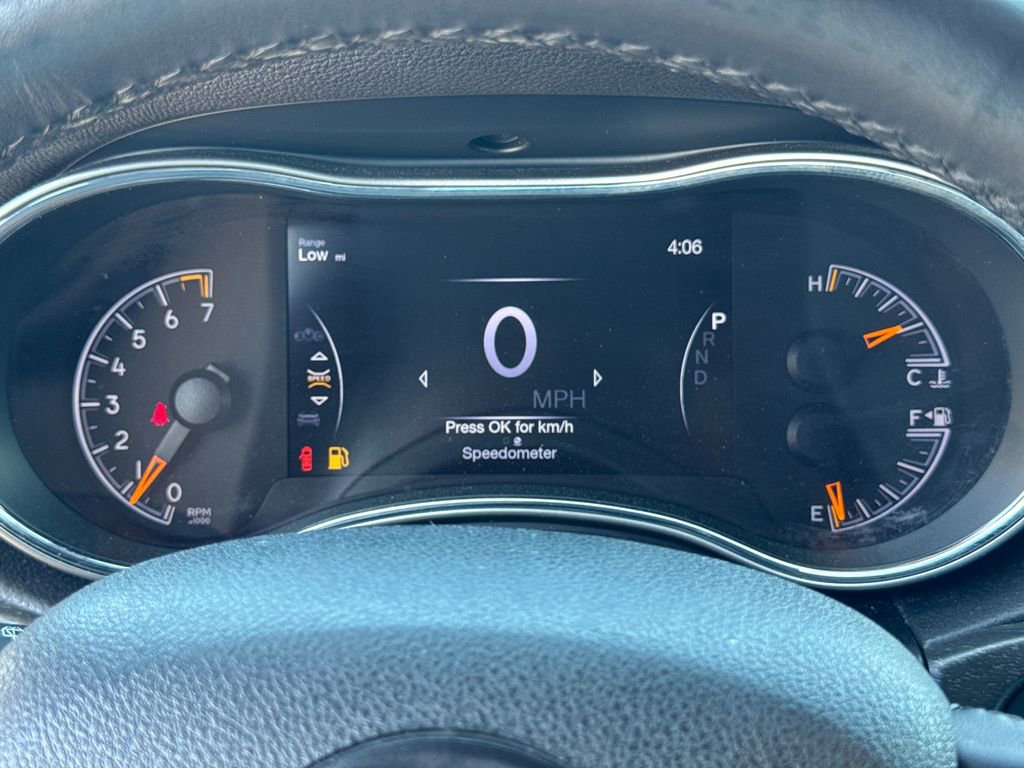 Used 2018 Jeep Grand Cherokee Laredo image 26