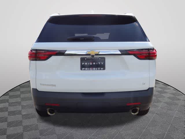Used 2023 Chevrolet Traverse LT FWD image 3
