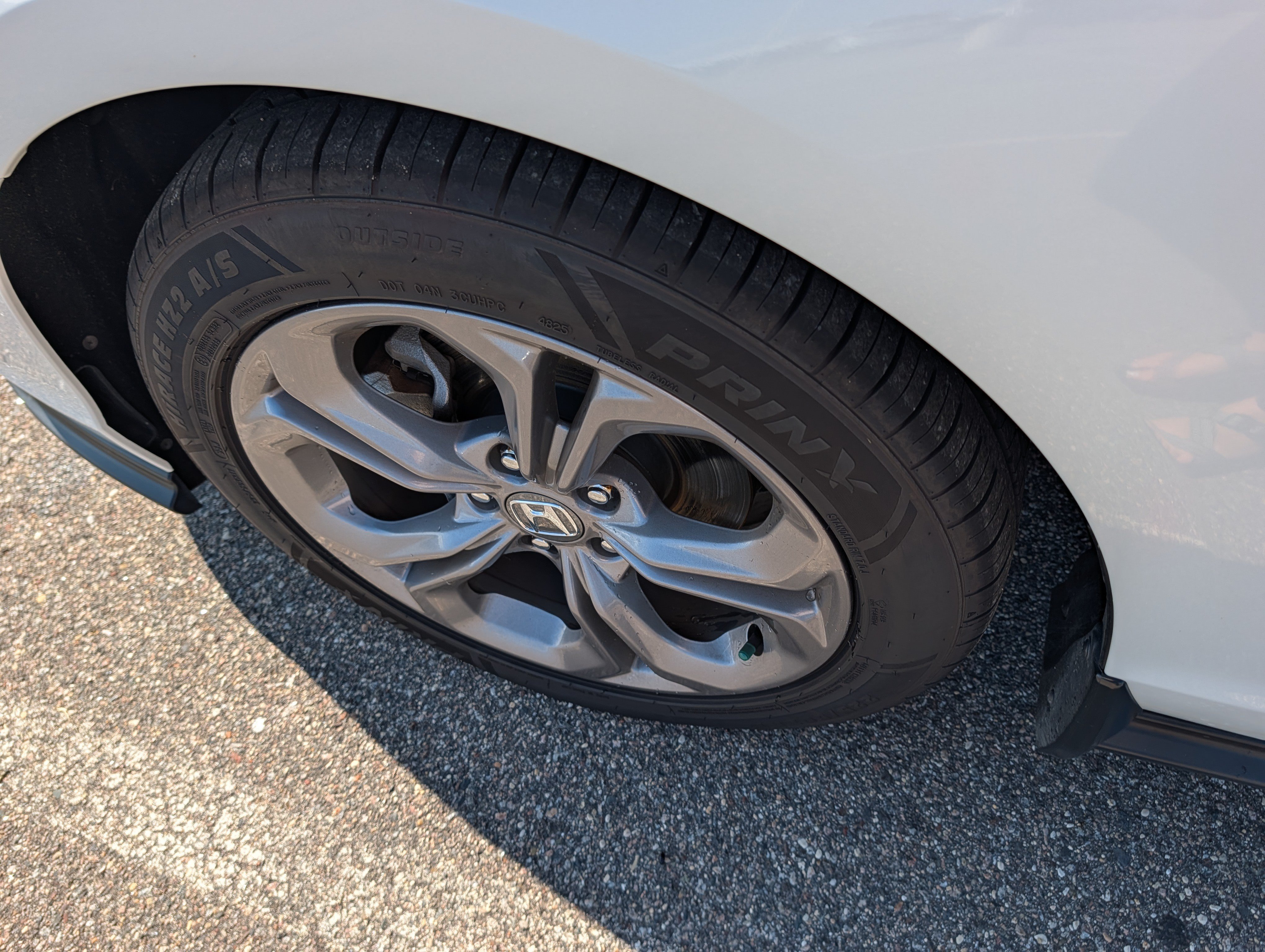 Used 2024 Honda Accord EX image 6