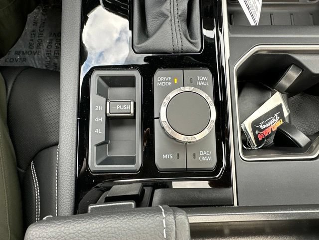 New 2026 Toyota Tundra Limited AWD/4WD image 19