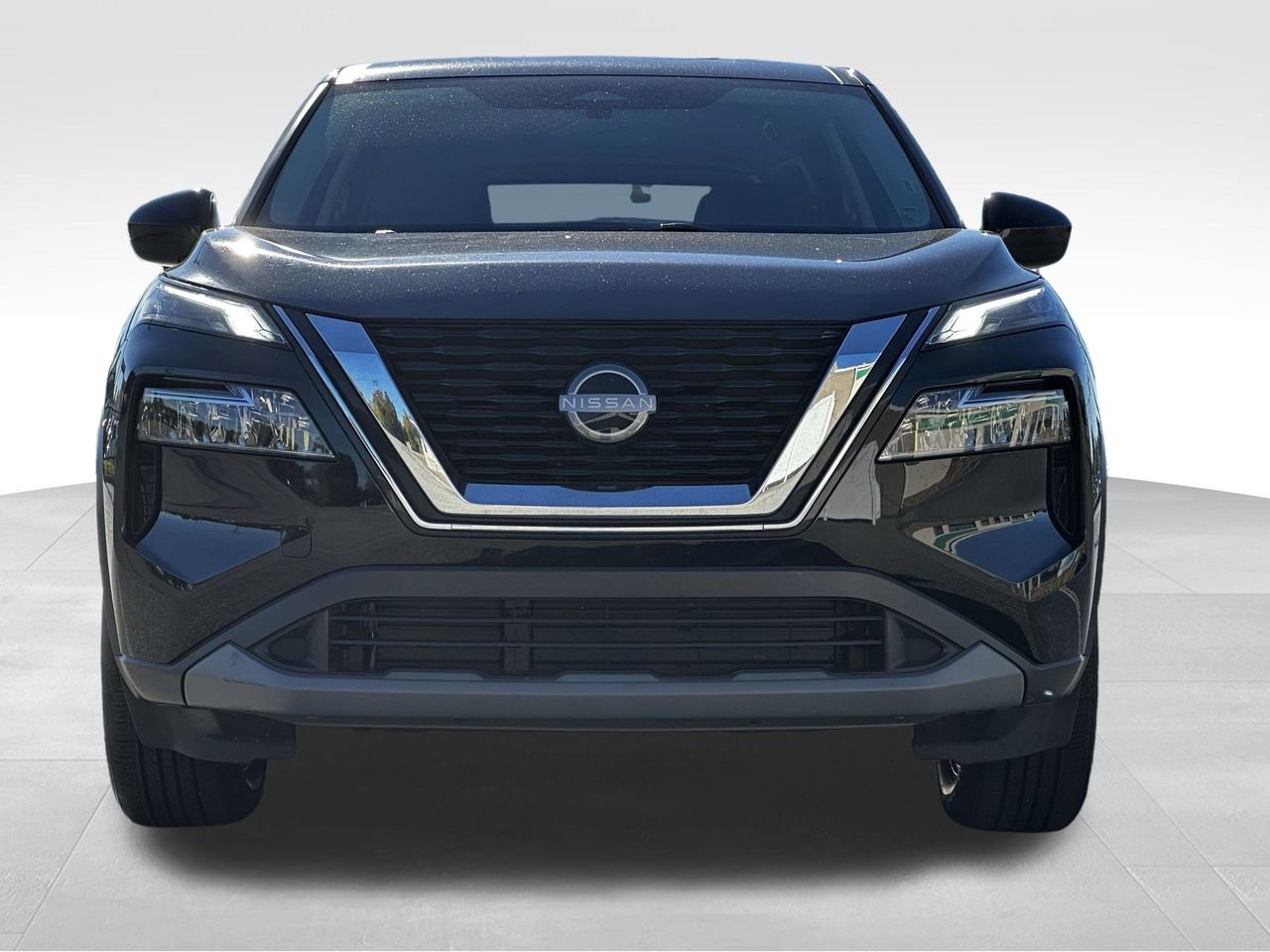 Used 2023 Nissan Rogue SV image 32