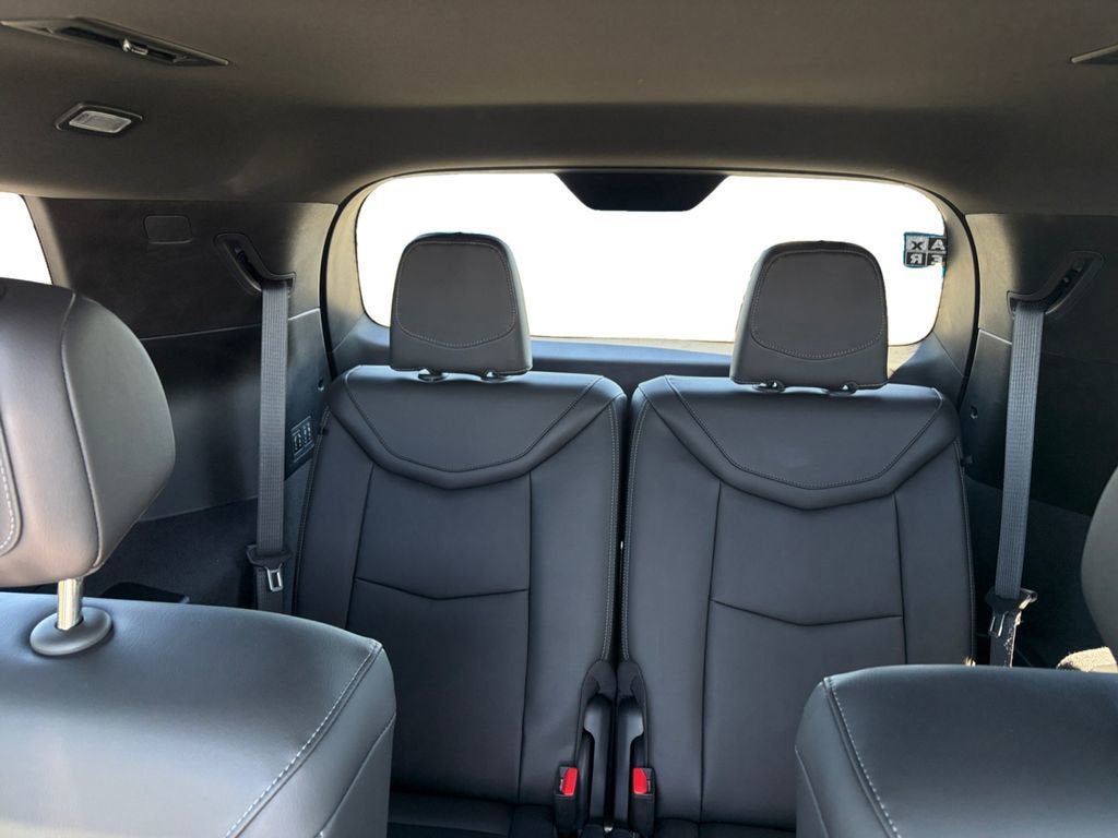 Certified 2024 Cadillac XT6 Premium Luxury FWD image 16