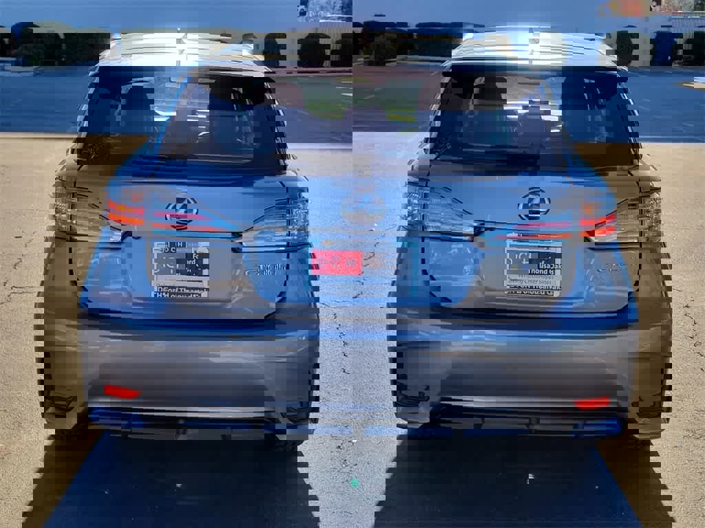 Used 2017 Lexus CT 200h image 4