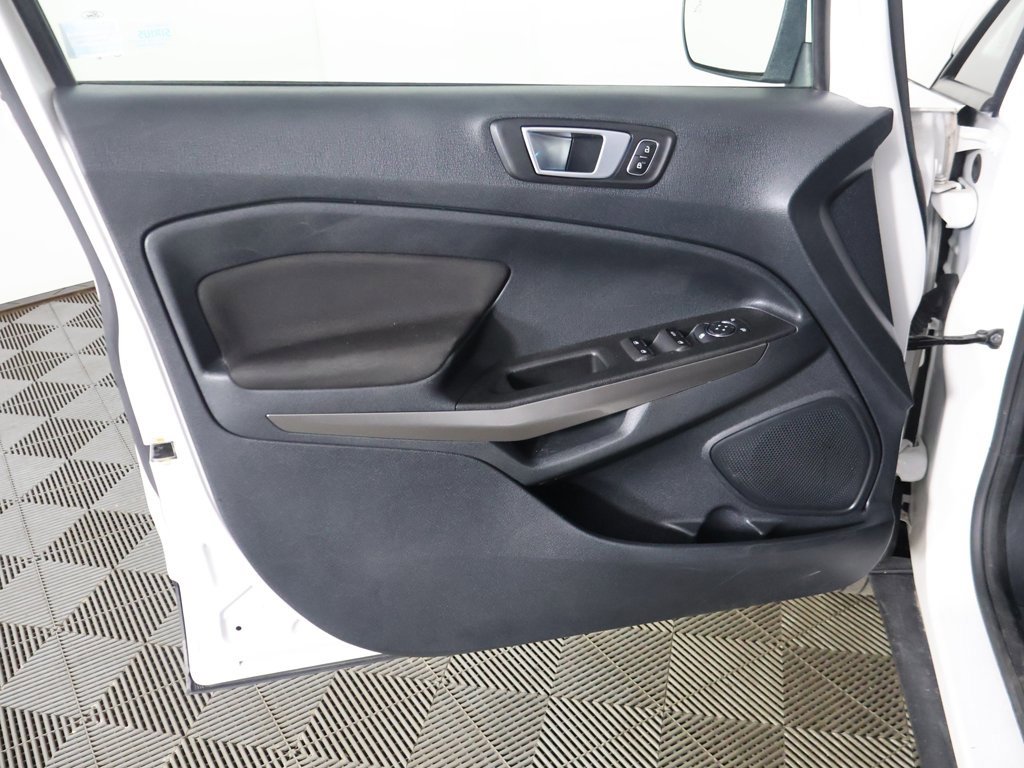 Used 2019 Ford EcoSport SE w/ SE Convenience Package image 23