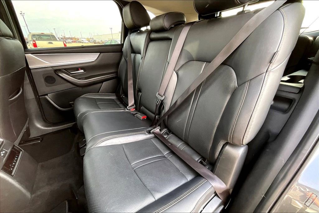 Used 2024 MAZDA CX-90 3.3 Turbo w/ Preferred Plus image 22