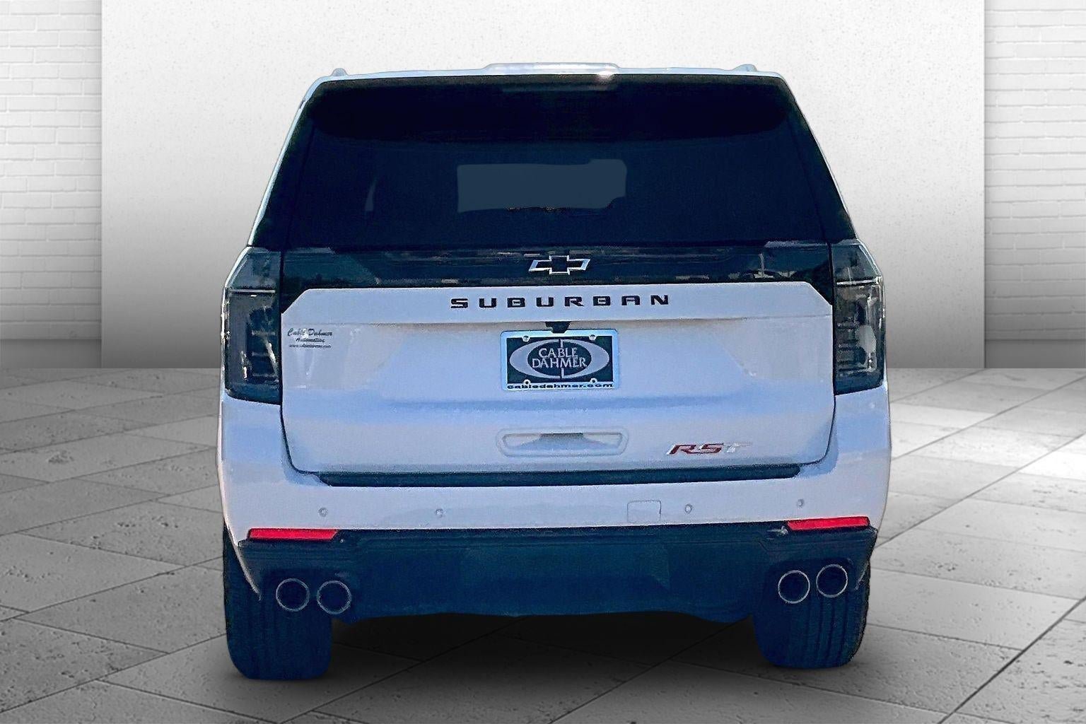 Used 2026 Chevrolet Suburban RST w/ RST Capability Package AWD/4WD image 3