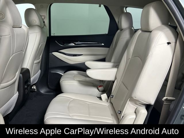 Used 2023 Buick Enclave Essence image 17